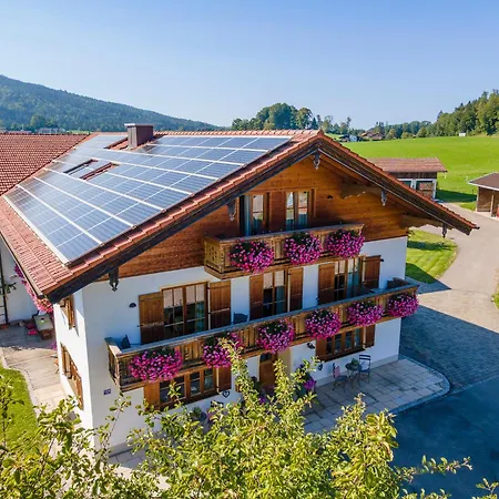 Sotterhof - Chiemgau Karte Farm stay *